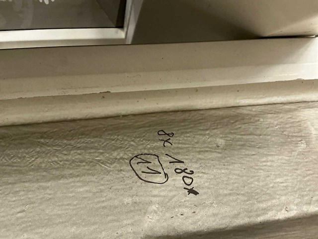 Diverse opzetstukken, kaders en koepelverhogingen (18x) - afbeelding 4 van  9