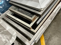 Diverse opzetstukken, kaders en koepelverhogingen (22x) - afbeelding 2 van  10