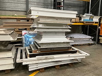 Diverse opzetstukken, kaders en koepelverhogingen (22x) - afbeelding 3 van  10