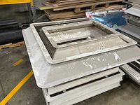 Diverse opzetstukken, kaders en koepelverhogingen (22x) - afbeelding 4 van  10