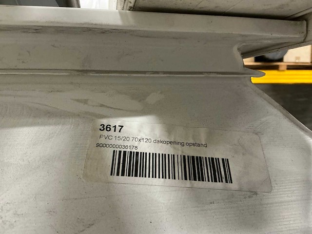 Diverse opzetstukken, kaders en koepelverhogingen (22x) - afbeelding 8 van  10