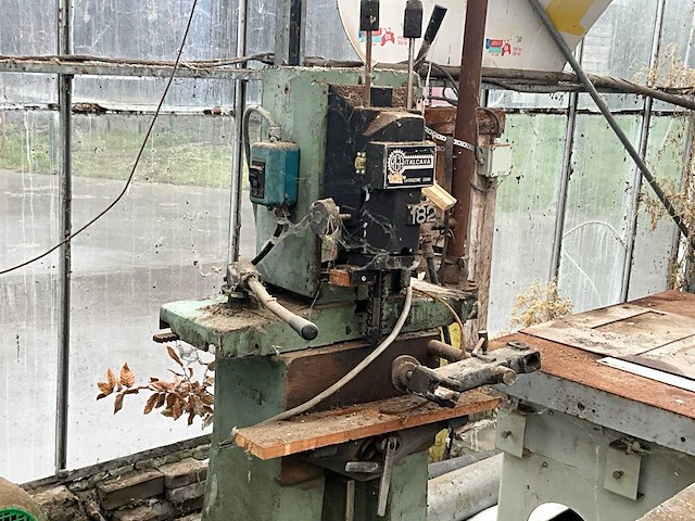 Diverse oude bewerkingsmachines (5x) - afbeelding 27 van  27