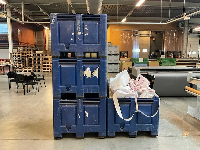 Diverse palletbox (4x) - afbeelding 1 van  7