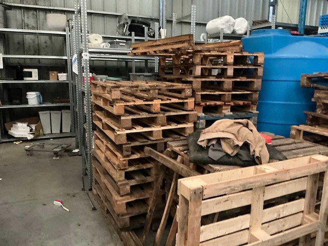 Diverse pallets (45x) - afbeelding 2 van  4