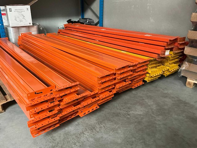 Diverse palletstellinglegger (61x) - afbeelding 1 van  8
