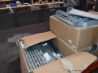 Diverse partij aannemersmaterialen wo. ophangbeugels - afbeelding 2 van  7