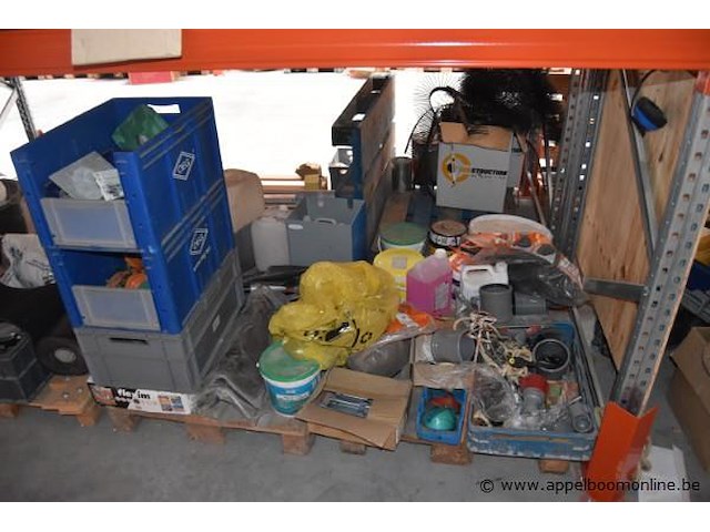 Diverse partij aannemersmaterialen wo. ophangbeugels - afbeelding 3 van  7