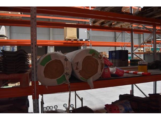 Diverse partij aannemersmaterialen wo. ophangbeugels - afbeelding 7 van  7