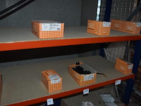 Diverse partij elektrische installatiematerialen en componenten - afbeelding 2 van  4