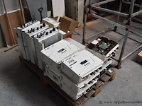Diverse partij omvormers, solaredge, wo. hd-wave, werking niet gekend - afbeelding 1 van  2