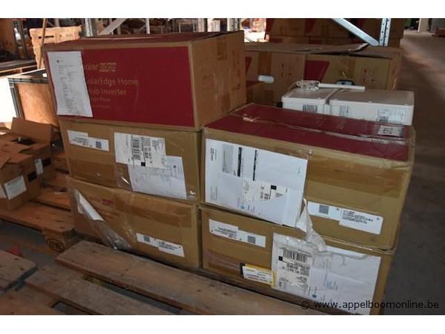 Diverse partij omvormers, solaredge, wo. home hub inverter en se5k, werking niet gekend - afbeelding 2 van  3