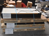 Diverse partij zonnepanelen, wo. 6x panasonic 240w, 3x seraphim 335w en 2x omeg solar dmeg440m-60h-b1 415w, werking niet gekend - afbeelding 1 van  1