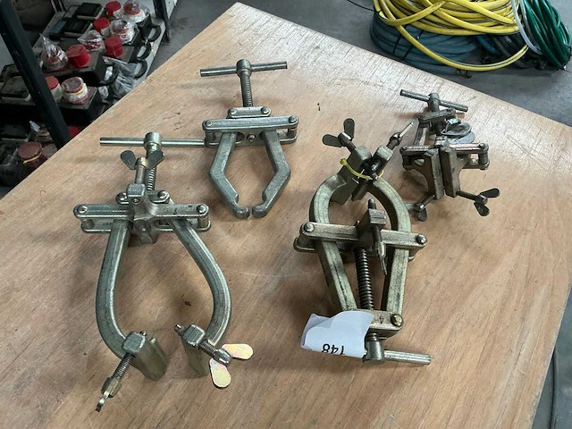 Diverse pijpklembeugels (4x) - afbeelding 1 van  6