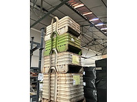 Diverse plaatstalen stapelbakken (10x) - afbeelding 2 van  4