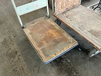 Diverse plateaukarren (2x) - afbeelding 2 van  4