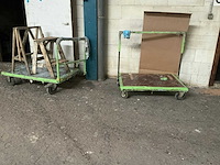 Diverse plateauwagens (2x) - afbeelding 1 van  6