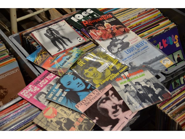 Diverse platen - afbeelding 14 van  20