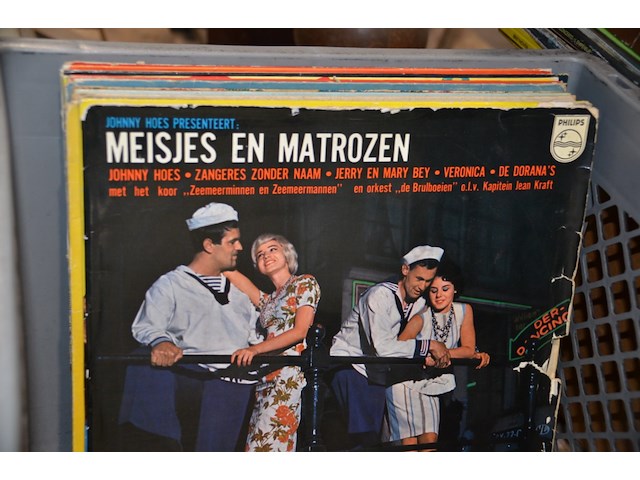 Diverse platen - afbeelding 15 van  24