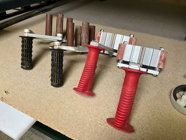 Diverse platendragers (4x) - afbeelding 1 van  6