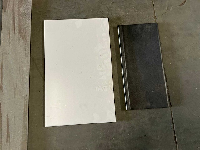 Diverse plinten, toiletten en spiegels (5x pallet) - afbeelding 5 van  11