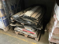 Diverse plinten, toiletten en spiegels (5x pallet) - afbeelding 8 van  11