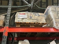 Diverse plinten, toiletten en spiegels (5x pallet) - afbeelding 10 van  11