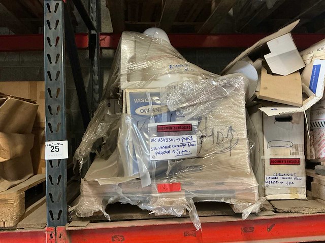 Diverse plinten, toiletten en spiegels (5x pallet) - afbeelding 11 van  11