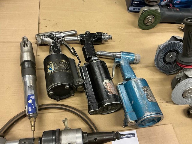 Diverse pneumatische gereedschappen (5x) - afbeelding 2 van  3