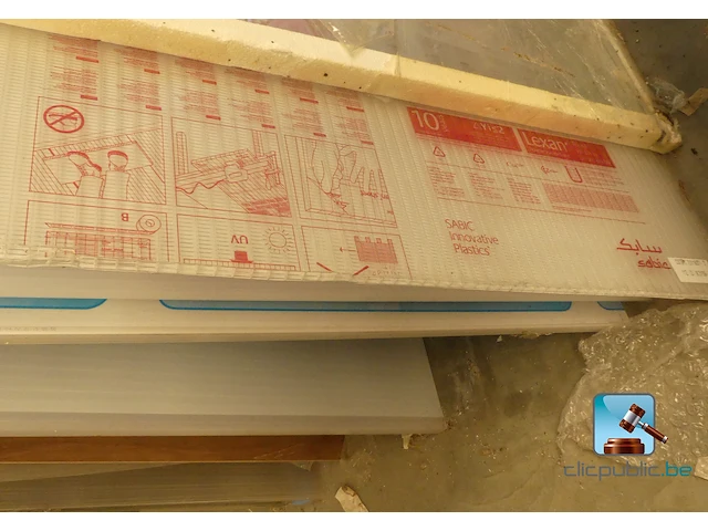Diverse polycarbonaatplaten - afbeelding 8 van  8