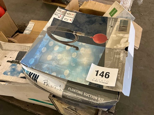 Diverse pompbenodigdheden - afbeelding 2 van  9