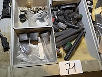 Diverse porsche parts - afbeelding 1 van  2