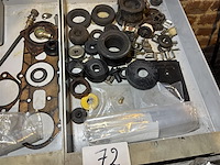 Diverse porsche parts - afbeelding 1 van  2
