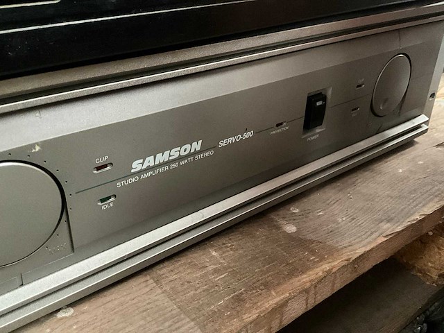 Diverse pro audio-apparatuur - afbeelding 8 van  16