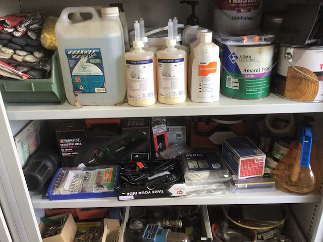 Diverse producten en machines - afbeelding 2 van  8