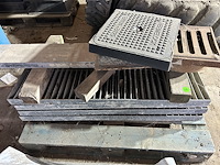 Diverse putroosters, putdeksel, ... - afbeelding 2 van  2