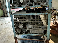 Diverse pvc bochten en koppelstukken - afbeelding 7 van  16