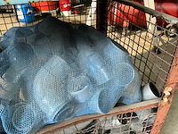 Diverse pvc bochten en koppelstukken - afbeelding 11 van  16