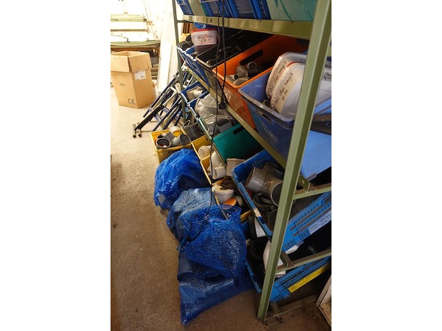 Diverse pvc koppelstukken + rek - afbeelding 4 van  12