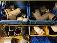 Diverse pvc koppelstukken + rek - afbeelding 7 van  12