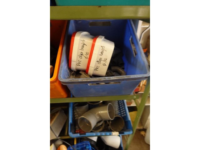 Diverse pvc koppelstukken + rek - afbeelding 12 van  12