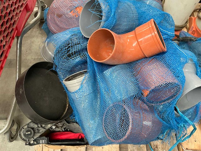Diverse pvc koppelstukken - afbeelding 6 van  6