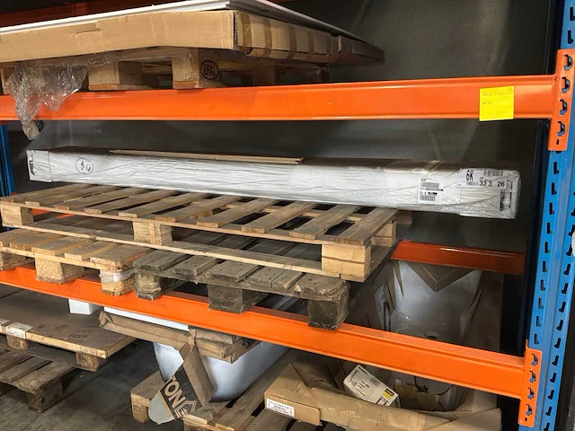 Diverse radiator ongebruikt (5x) - afbeelding 2 van  5
