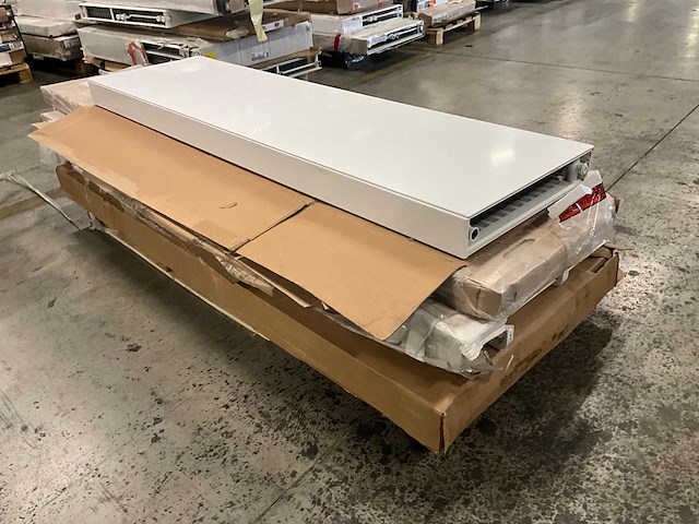 Diverse radiatoren (5x) - afbeelding 6 van  10