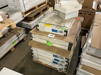 Diverse radiatoren (8x) - afbeelding 1 van  7