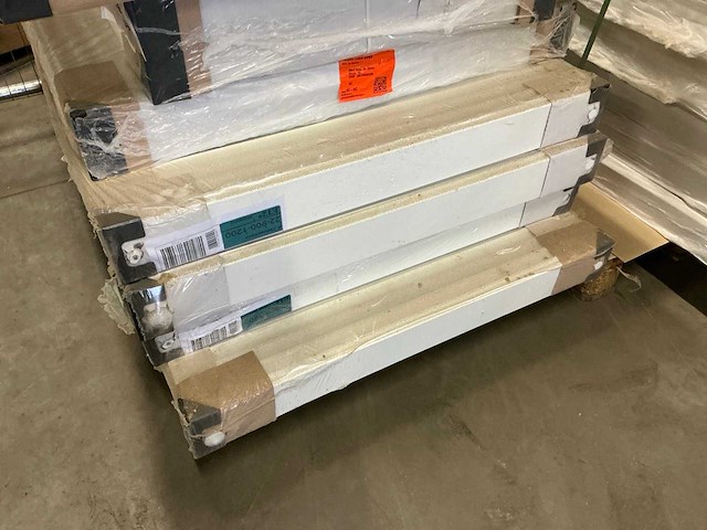 Diverse radiatoren (8x) - afbeelding 6 van  9
