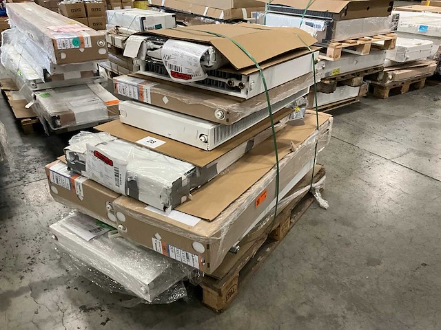 Diverse radiatoren (9x) - afbeelding 5 van  11