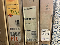 Diverse radiatoren en condensatoren (17x) - afbeelding 2 van  15