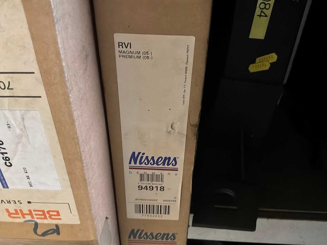 Diverse radiatoren en kondensators voor scania, hyster, nissan en renault (15x) - afbeelding 10 van  11
