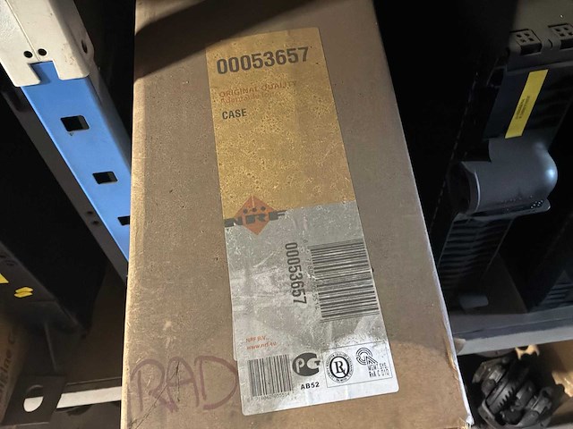 Diverse radiatoren voor daf (8x) - afbeelding 2 van  7