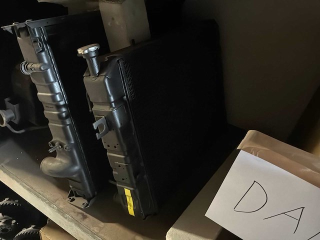 Diverse radiatoren voor daf (8x) - afbeelding 3 van  7